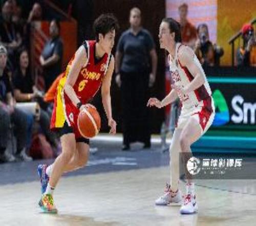 表现不佳！杨舒予9投2中&三分2中0得到4分4板3助