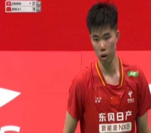 翁泓阳02吴英伦，无缘中国大师赛男单四强，国羽男单全部出局