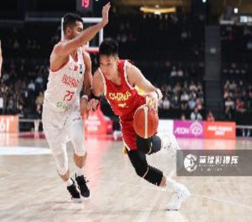 你是真滴强！廖三宁三节11中7砍19分3板5助1帽正负值高达+27！