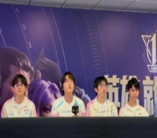 Bin：输了没什么可惜的吧对面今天打得更好后面世界赛加油就行