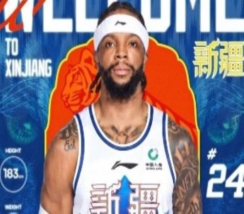 媒体人：新疆三外助选择看起来都还挺有性价比就看磨合水平怎样