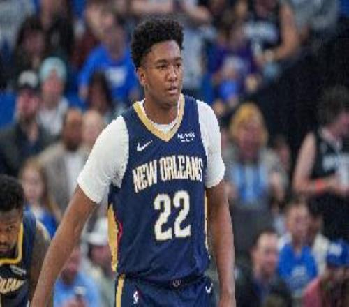 奎因：新秀赛季最难的是身体对抗NBA的对抗是另一个级别！