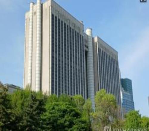 韩国足坛再爆丑闻！因收钱安排球员进队，韩国教练及高层被判实刑