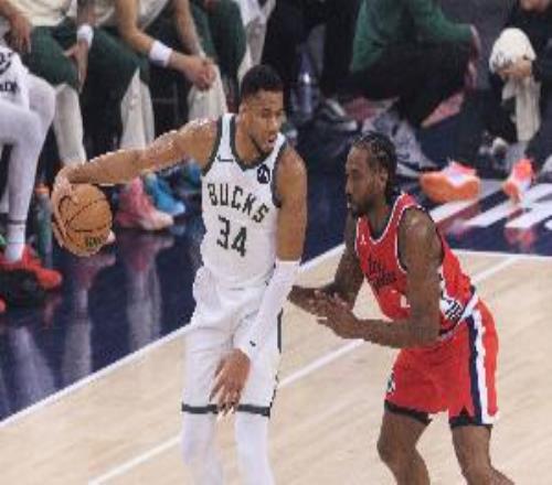 格雷夫斯：伦纳德是NBA最伟大的防守者和他并肩作战难以想象