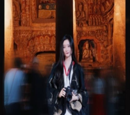 KPL主持一雪分享旅游照与书单：我才26岁，已踏足32个省级行政区