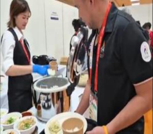 只能去外面加餐！泰国队晒亚运餐食：一口粉丝+一杯米饭+几棵青菜