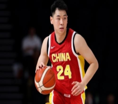 崔永熙：中国男篮由防守提倡进攻&今天防守欠好不可以紧为捏词