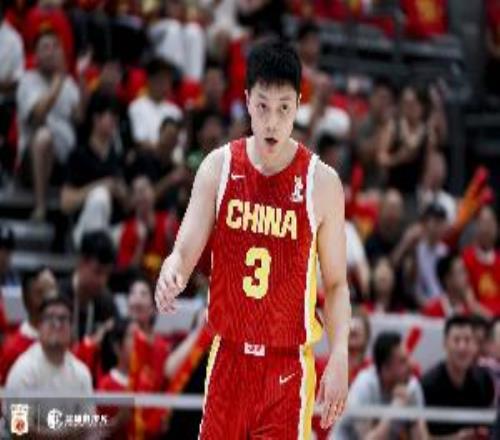 胡明轩：非常荣幸能当中国代表团的旗手这是一份荣耀一份激励