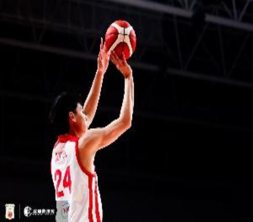 崔永熙：本场输球和上一场问题相同篮板&身体对抗问题一直没解决