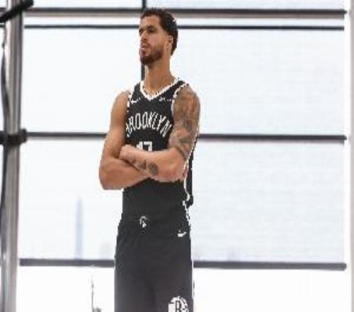 小波特：在大学里上课纯粹是铺张时间我点完名就溜横竖能进NBA