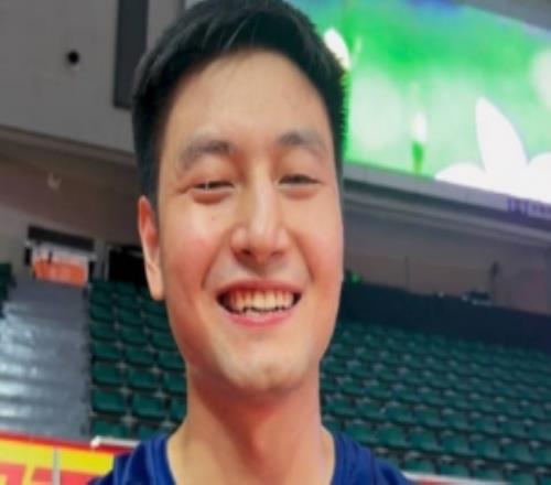 金牛球员区俊炫：球队对冲击CBA保持平常心这事情得一步一步来