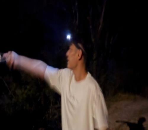 这是那里呀武磊晒休假照，夜爬+看日出