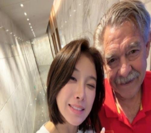 吴艳妮社媒晒图出征亚运会，上届杭州亚运会因抢跑被罚下