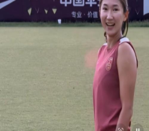期待延续精彩体现！王妍雯社媒晒训练场照：打亚运会呢，画什么妆