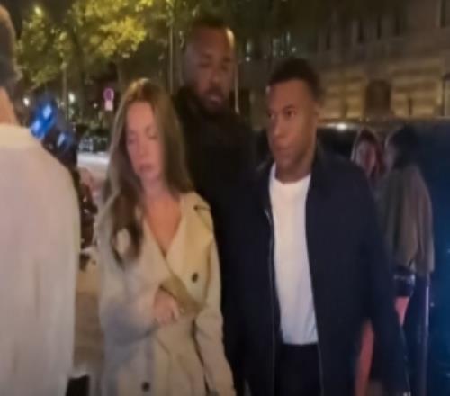养伤期与女友现身夜总会！队报：皇马认为姆巴佩有权支配私人时间