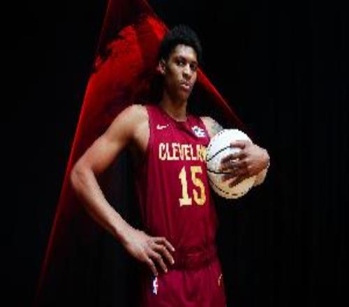 米利克托马斯谈适应NBA：这里节奏非常快决策需更果断