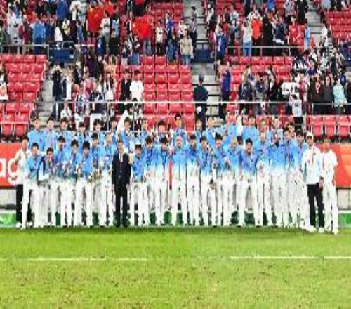 接机！记者：U23国足预计今天1430抵达北京首都机场