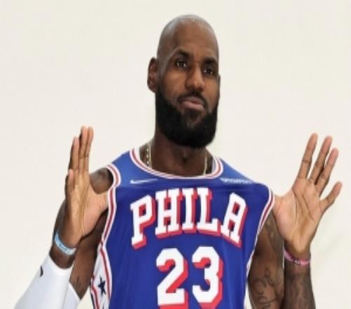 多特：以我人生26岁以来看过的球员来说NBA历史最佳是詹姆斯