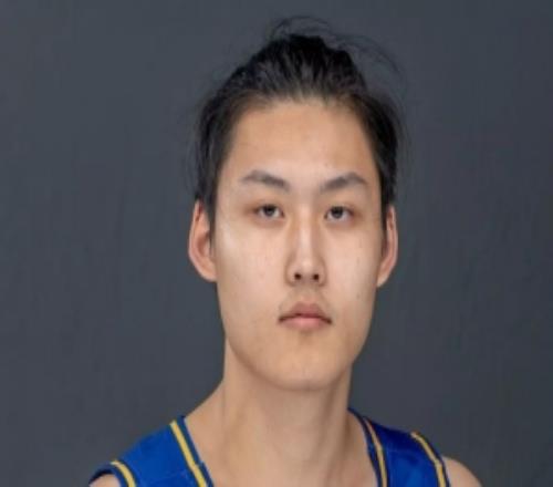 庞清方被捕细节曝光媒体人：他被海关诱骗校方乐观认为能保释他