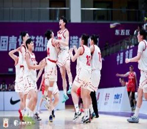 中国U18女篮大胜韩国收获本届女篮亚洲杯铜牌李沅珊35+10