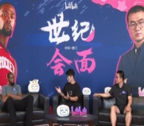 徐静雨：即使杜兰特充满争议但我见到他比见到库里詹姆斯还激动