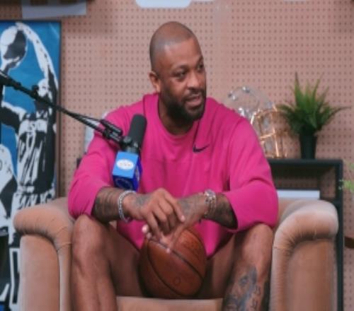 塔克：我连NBA2K里都要自己设计球鞋甚至会反复纠结配色细节