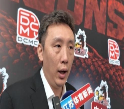 易立：在国家队经历了历练之后庞峥麟的投射增强了&防守进步很大