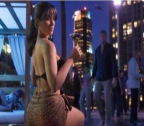 GTA6女主一丝不挂大街乱跑！GTA6再度被泄露女主超绝肥臀