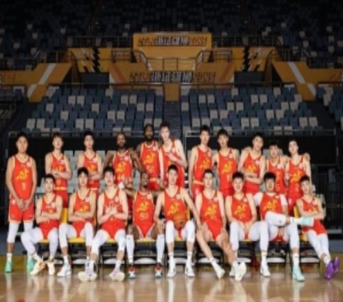 Team！雄狮全新启杭广厦男篮定妆照新鲜出炉
