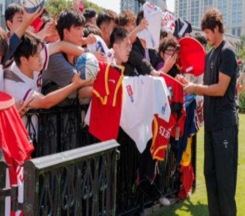 后知后觉！谢泼德晒上周中国赛照片：感受到了大家的爱