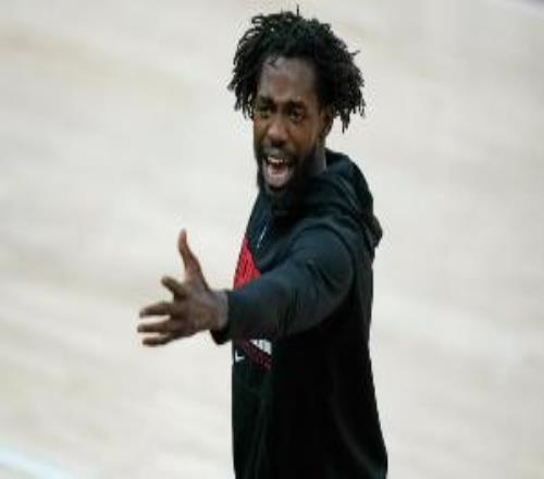 贝弗利：刚到火箭只在2K里认识NBA球员书豪到哪都有千名亚裔球迷