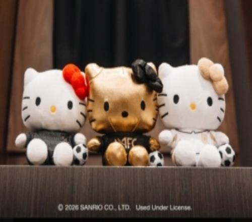 可爱！洛杉矶FC联动HelloKitty，推出联名玩偶产品