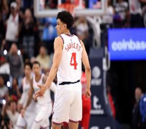 科比桑德斯：无私团队篮球是快船新赛季的最大不同彼此成就
