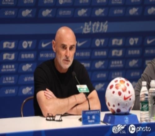 穆斯卡特：球队拿出了强势表现，打出自己的风格，我感到十分欣慰