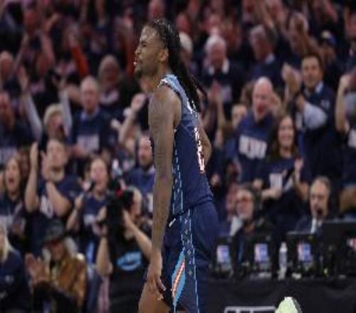 今天是23届首轮秀提前续约截止日卡森华莱士压哨达成提前续约
