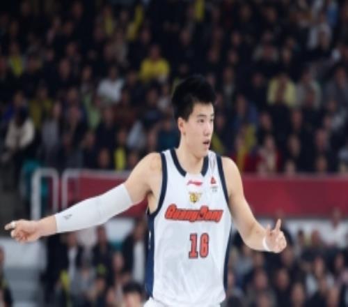 可圈可点！焦泊乔首节5中3贡献7分1帽三分1中1