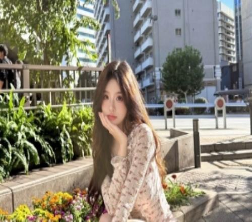 巴旦木公主分享照片：旅游必须得有阳光呀