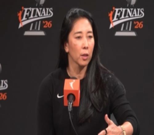 女武神主帅谈G3：G2球队拼劲不足期待今日实现反弹