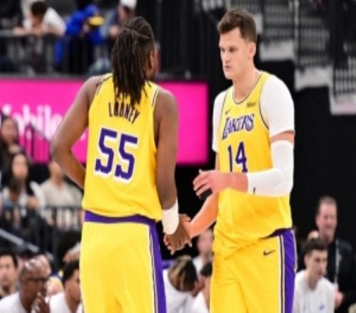 卢尼：凯斯勒本就是出色防守核心他还需适应东契奇&里夫斯