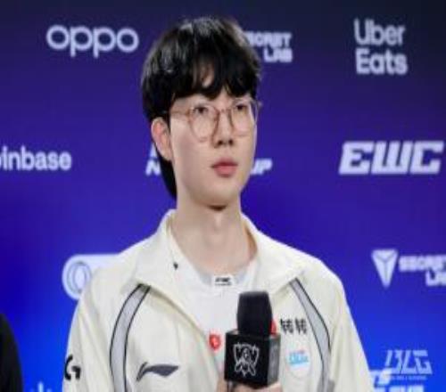 后面还选吗BLG本次S赛两次失利下路组合都为寒冰+萨勒芬妮